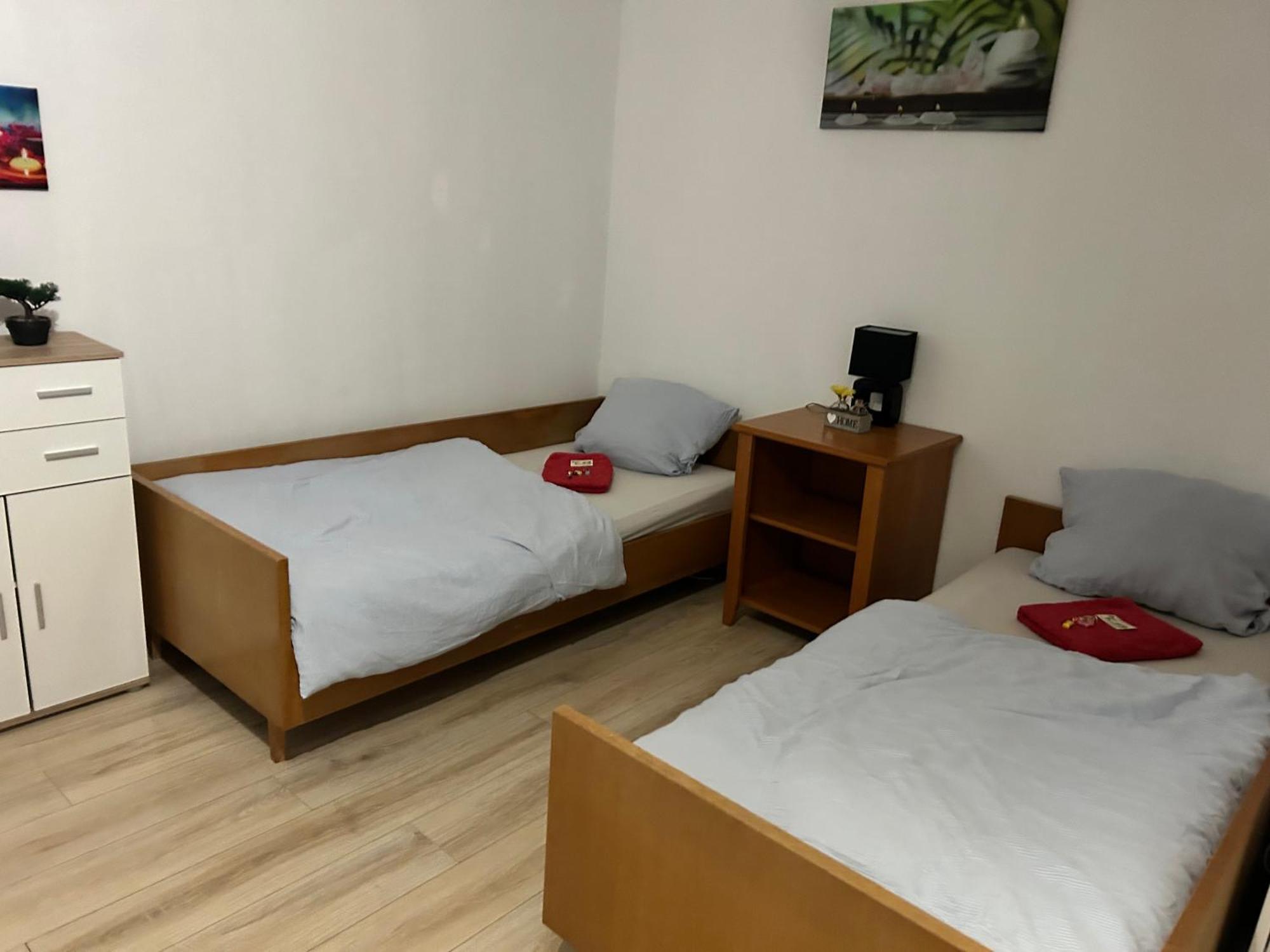 2-5 Bettzimmer Creglingen Εξωτερικό φωτογραφία